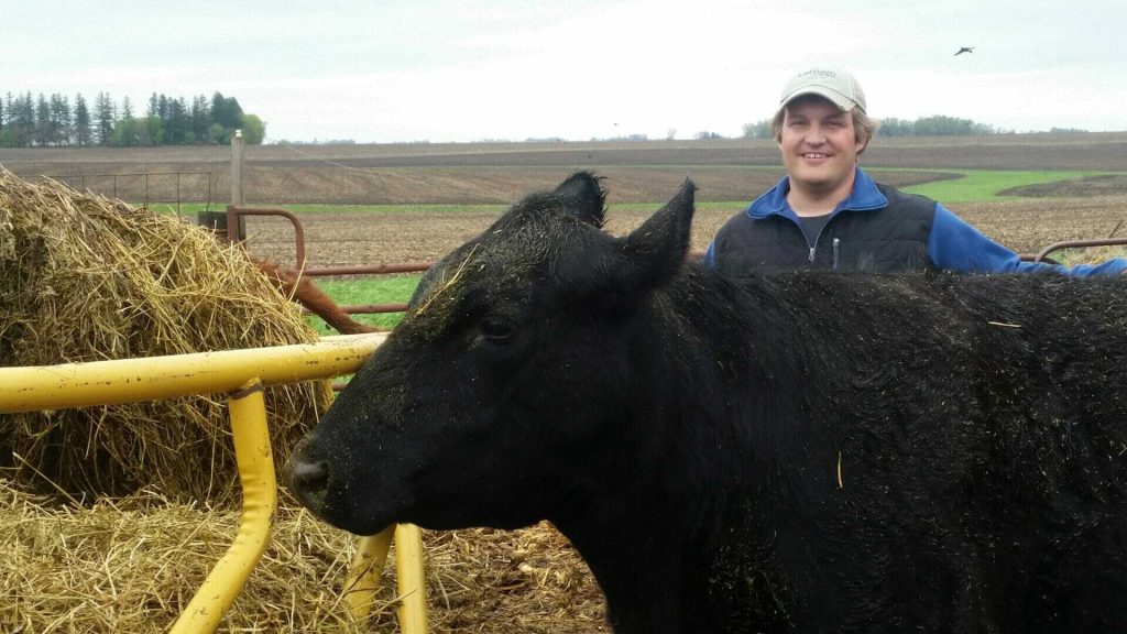 Edson Puts Entrepreneurial Studies into Practice with Beef Operation