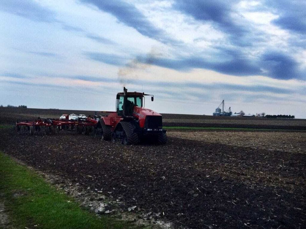 Midwest Farmers Make Tracks!