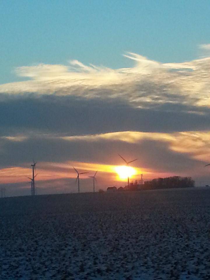 Larrys windturbinesunset