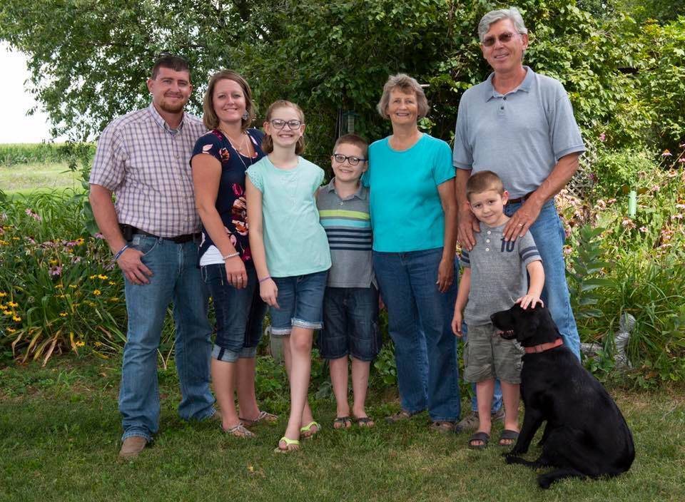 Jackson 3 Mark and JoAnn Jackson with Mike, Mary Beth and their children.